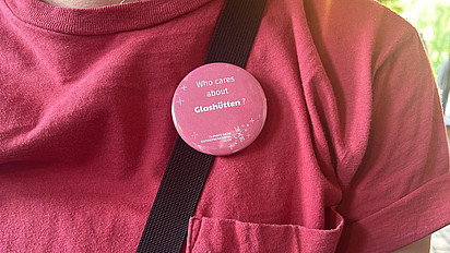Button mit dem jeweiligen Heimatort für die Teilnehmenden des Workshops 
